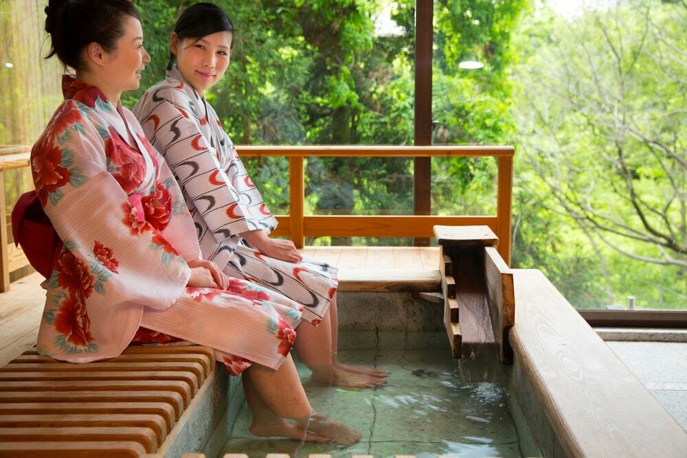 ホテル 山中温泉 吉祥やまなか 加賀市 エクステリア 写真